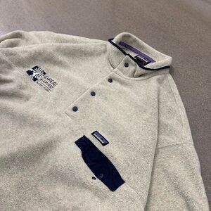 vintage men's patagonia synchilla cream and navy snap‎ fleece pullover